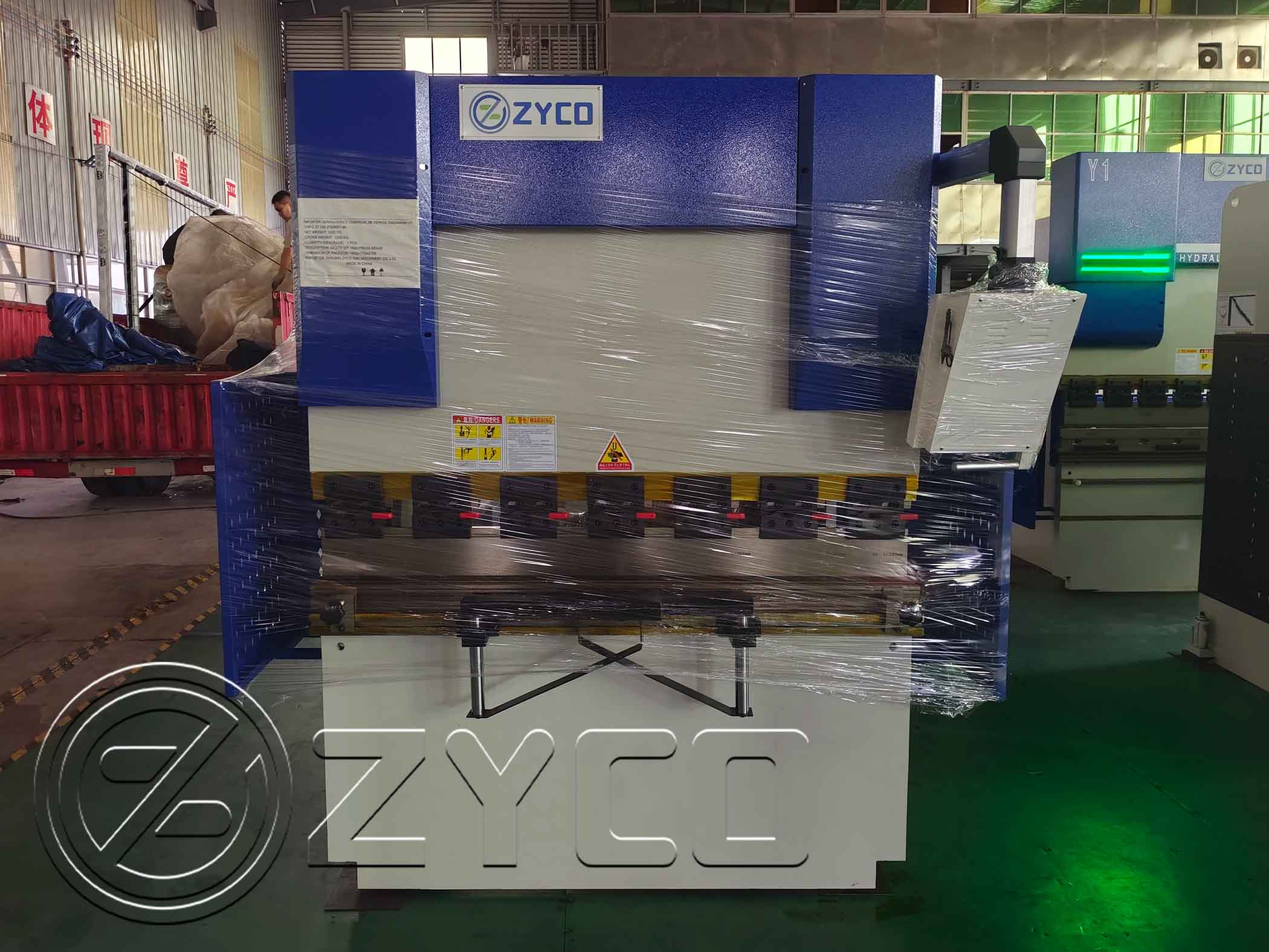 DE68T electro-hydraulic CNC bending machine