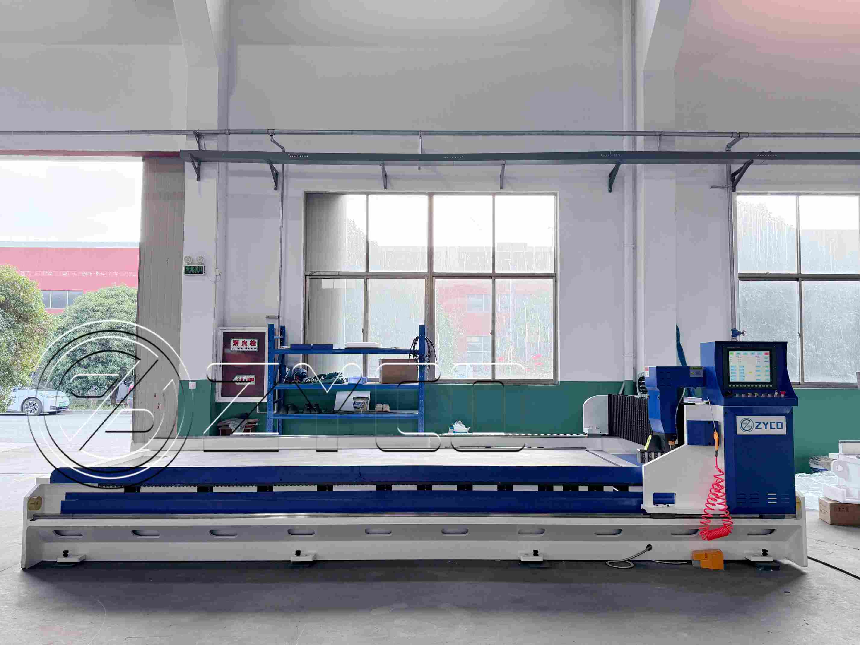 	 Iron plate grooving machine