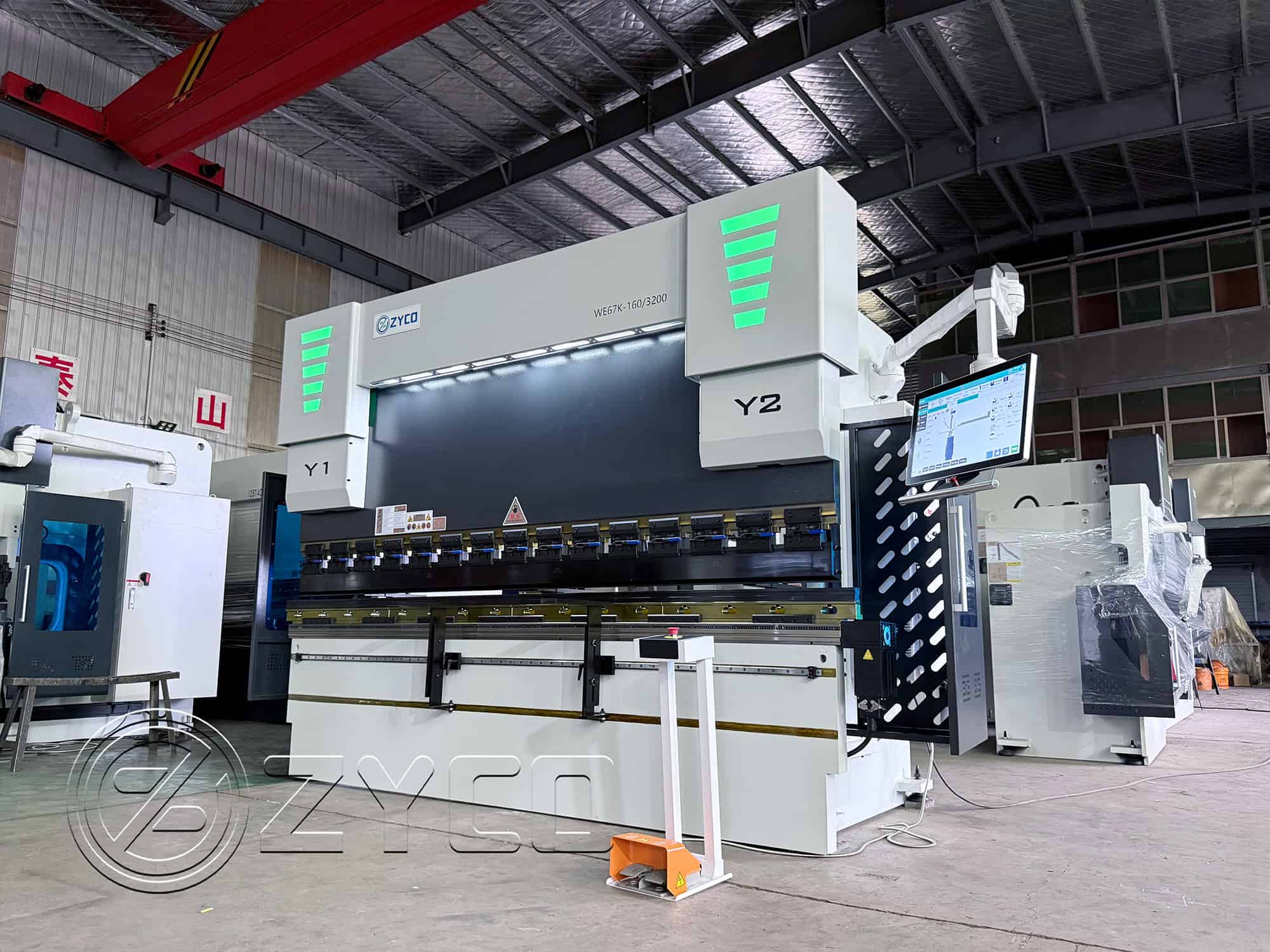 ET18 6+1 Axis Press Brake: Engineered for Efficient Sheet Metal Bending
